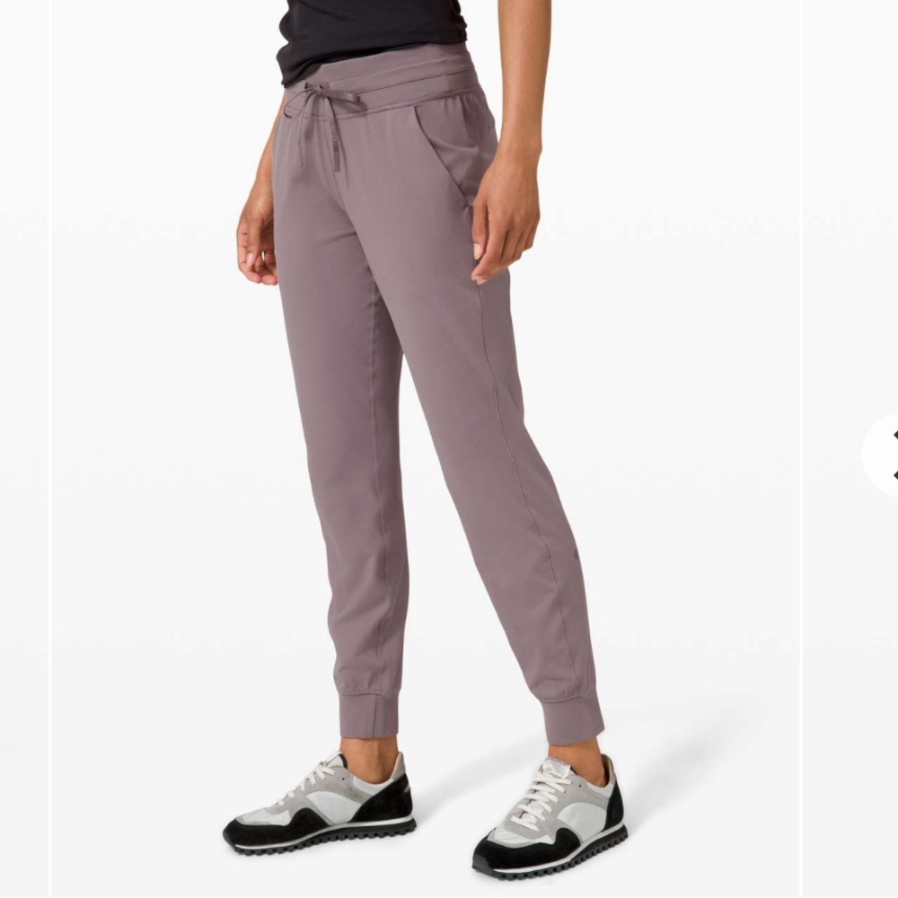 Lululemon Ready to Rulu Jogger 29
